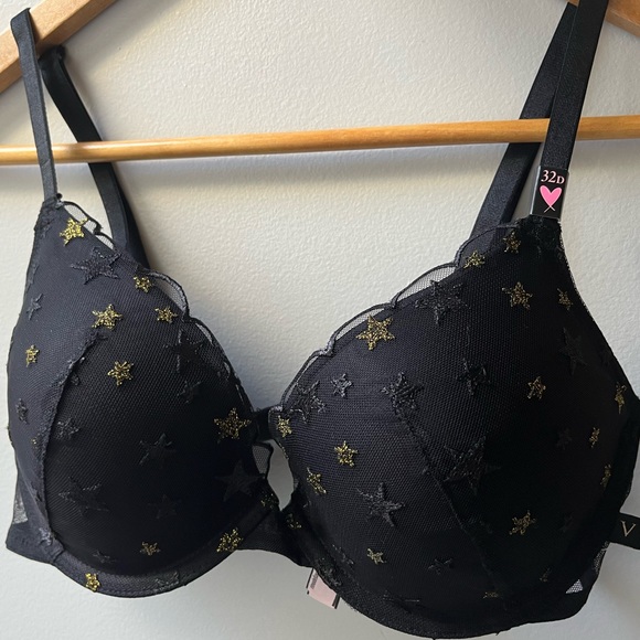 NWT Victoria’s Secret Sexy Tee Lightly Lined Bra. 32D. - Picture 4 of 4
